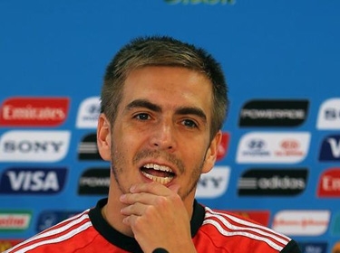 لام يُحذّر من الجزائر: خطأ واحد يمكن أن يُعيدنا إلى ألمانيا