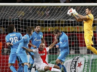 موناكو يتصدر مجموعته بفوز سهل على زينت