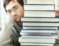 هجرة الكفاءات والعقول من المسؤول عنها؟