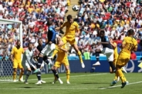 فرنسا تنهي موقعة استراليا بفوز باهت