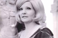 مهرجان وهران يكرّم الفنانة الراحلة شادية ! 