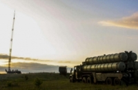  منظومة اس-300 الوعيد للإسرائيلي و الرسالة للأمريكي