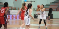 سيدات الثورة السوري يخسر أمام سيدات كوسيدا الجزائري في بطولة الأندية للسلة