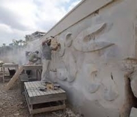 15 نحاتا من مختلف المحافظات لنحت لوحة جدارية وأربع قطع في ملتقى النحت السوري الأول بطرطوس