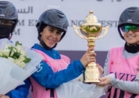 الفارسة السورية (ماسة عدنان) بطلة السيدات في مهرجان محمد بن راشد للقدرة