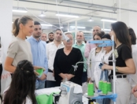 السيدة أسماء في ريف طرطوس.. خطوة جديدة في مسيرة الألف ميل