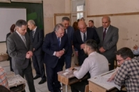 المهندس عرنوس يتفقد سير الاختبارات النهائية المركزية للمسابقة العلمية للمدرسين