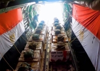 مصر تكثف أعمال الإسقاط الجوي للمساعدات الإنسانية على شمالي قطاع غزة