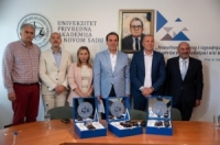 عشرات المنح التعليمية المجانية من جامعة نوفي ساد الصربية لأبناء الشهداء في سورية 