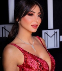 الممثلة دانا جبر: تخليت عن الحجاب لأنه لم يكن يناسبني وسيمنعني من إكمال مسيرتي في الفن