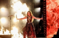 حفل شاكيرا يثير أزمة صحية في أمريكا بعد مخاوف من تفشي مرض فيروسي شديد العدوى