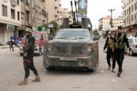 المرصد السوري: مقتل شابين برصاص قوات الأمن في دمشق وريفها