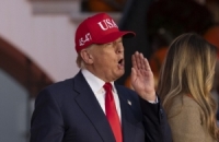 ترامب يحذر: إغلاق الحكومة الأمريكية يبدأ بترك آثاره على بورصة 