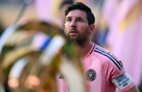 فيديو يثير دموع ميسي.. وهل حسم موقفه من الاعتزال في برشلونة؟