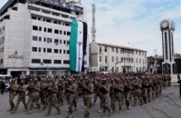 إسرائيل تعقد اجتماعات طارئة وتهدد بخطوات رسمية ضد دمشق بعد هتافات الجيش السوري المؤيدة لغزة