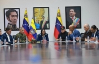 نائبة مادورو تتولى رسميا مقاليد الحكم في فنزويلا