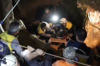 الدفاع المدني ينتشل جثامين أربعة شبان من حفرة عميقة في جبلة