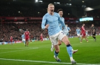 مانشستر سيتي يهزم ليفربول بثنائية في الدوري الإنجليزي